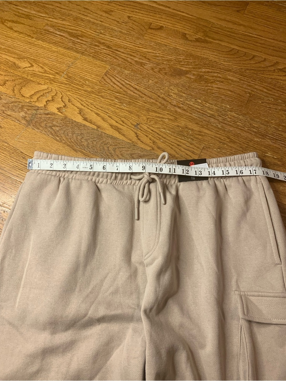 Amnesia Offline Beige Fleece Cargo Shorts Size XL NWT - Picture 5 of 7